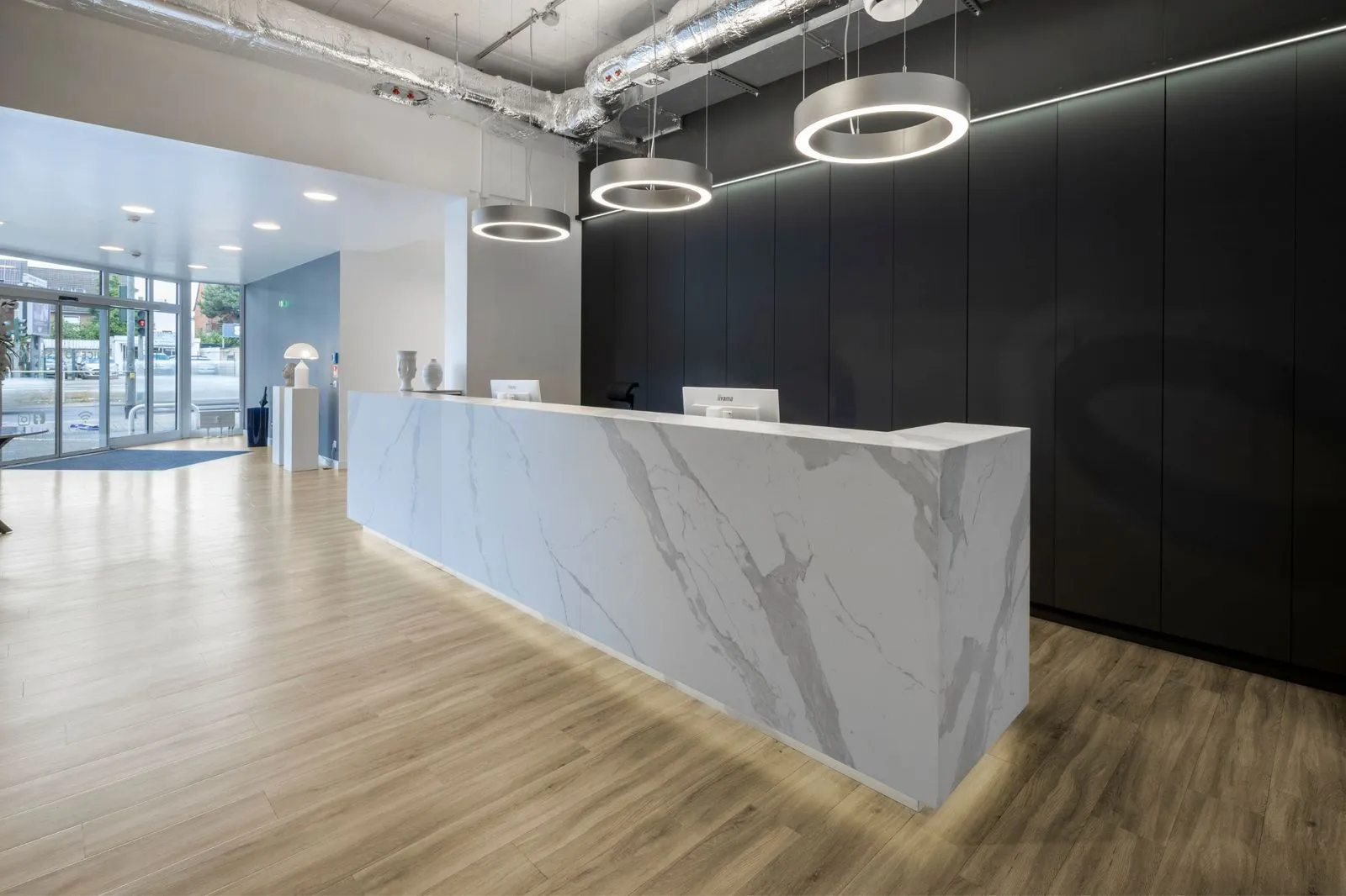 Das Team der Zahnarztpraxis in Düsseldorf